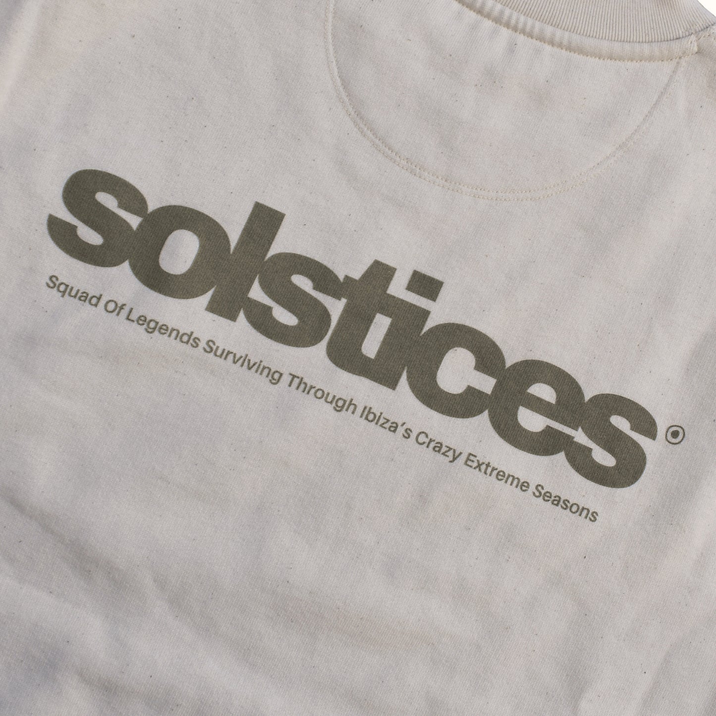 THE SOLSTICES CREWNECK - BRIGHT COTTON & WET SAND